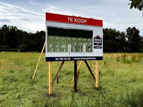                                                                         Enkel immobord: één reclamevlak met een heldere boodschap foto 5
                                                                     